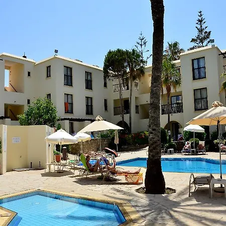 Hotel apartamentowy Panareti