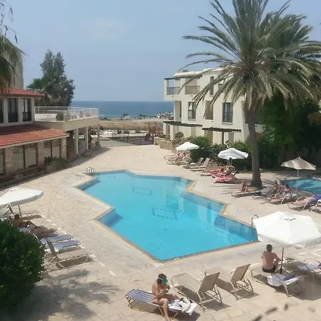 Hotel apartamentowy Panareti