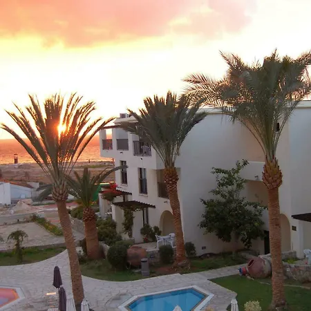 Panareti Hotel apartamentowy Pafos