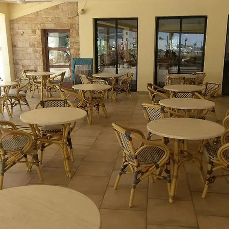 Hotel de apartamente Panareti Paphos