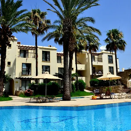 Panareti 公寓式酒店 Paphos