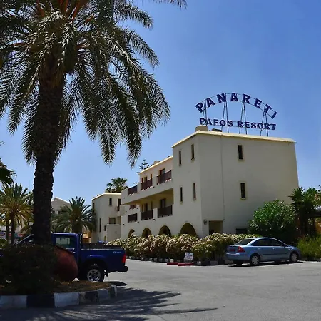 Panareti شقة فندقية 3*